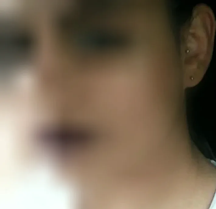 Amira, 38