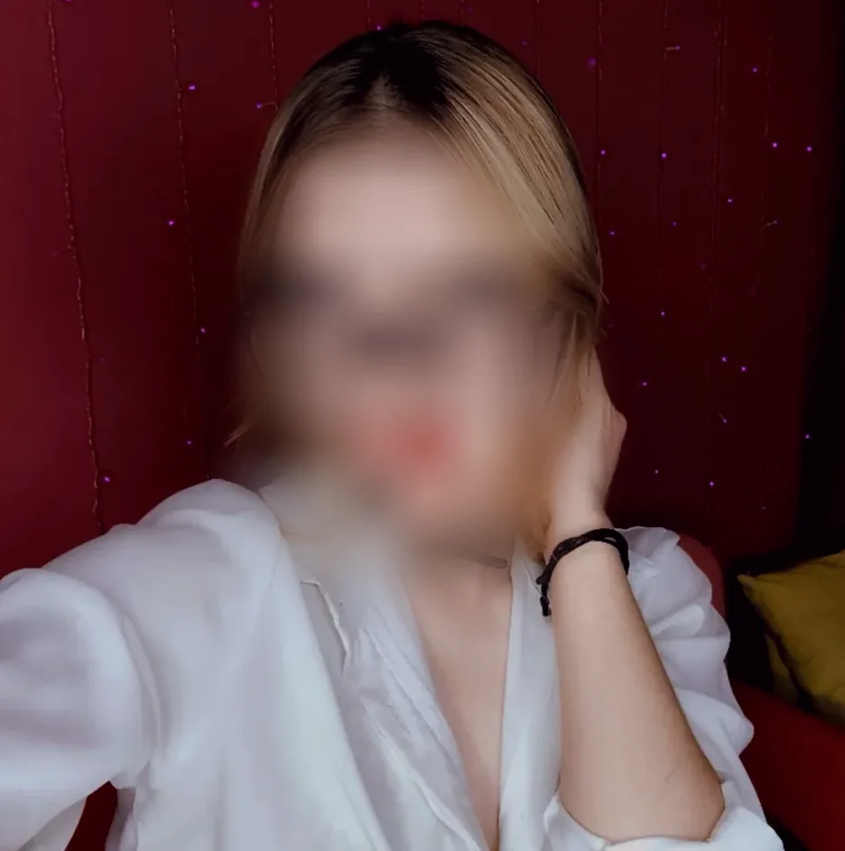 Annika, 22