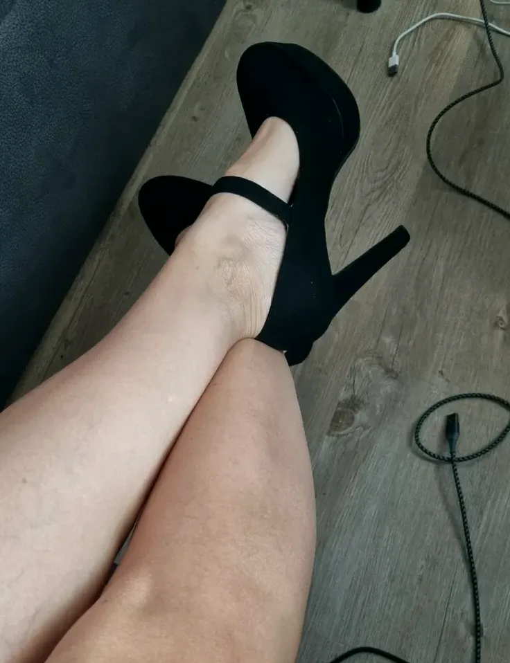 Celina, 38