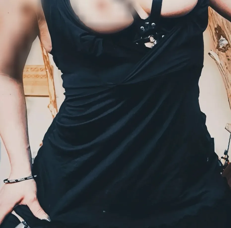 Emily, 36